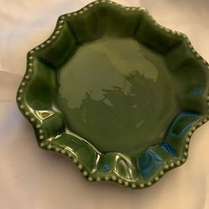 California pantry green dish 6’
